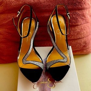 Rhinestone Embellished Clear dress shoes. Size 9 never worn.